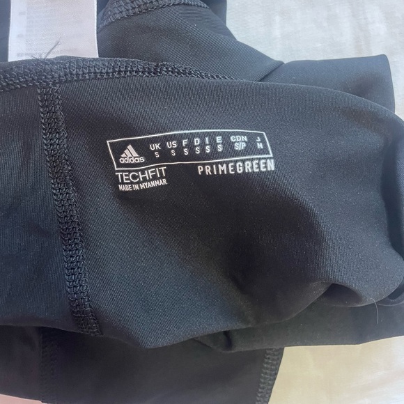 Adidas Black Leggings - Picture 5 of 5